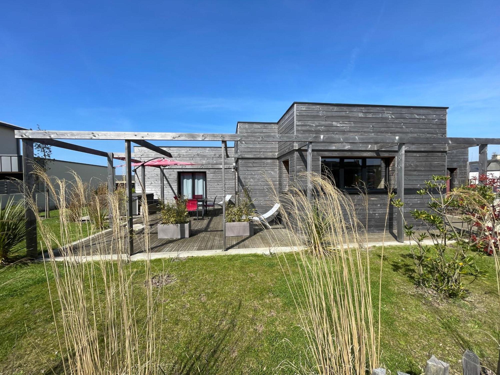 Villa Egurra, A Proximite D'Une Plage De Sable Fin Santec Exterior photo